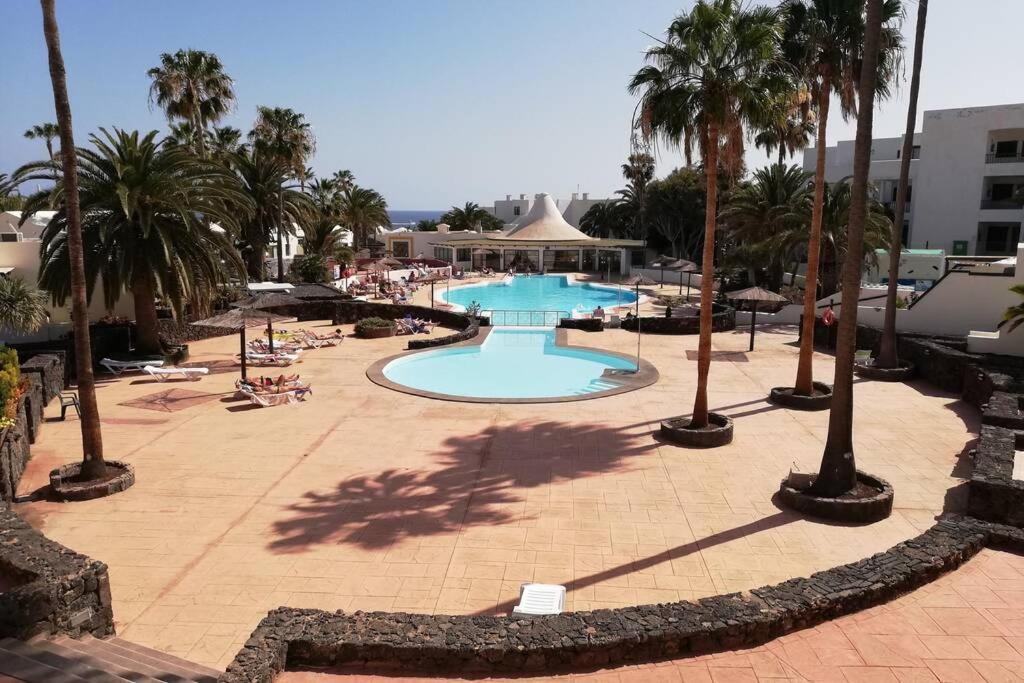קוסטה טגוויסה Apartamento Lina 25 Playa Roca מראה חיצוני תמונה