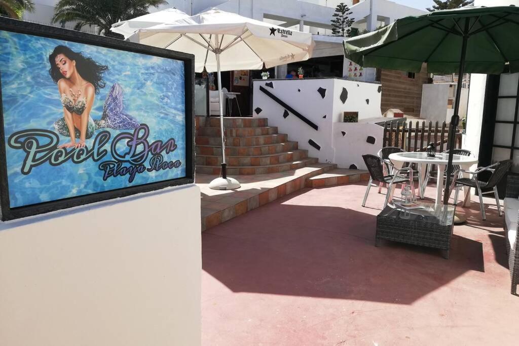 קוסטה טגוויסה Apartamento Lina 25 Playa Roca מראה חיצוני תמונה