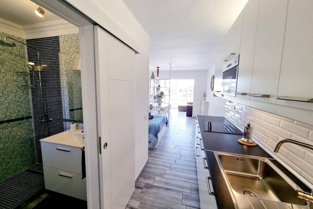 קוסטה טגוויסה Apartamento Lina 25 Playa Roca מראה חיצוני תמונה